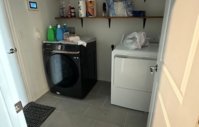 4 Bedroom 2 bathroom in Haines City