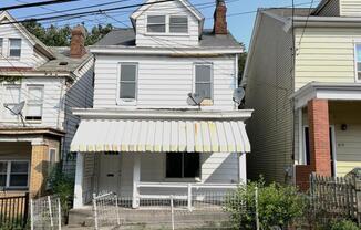 Eureka Street 811