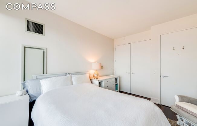 2 beds, 2 baths, 1,100 sqft, $7,500, Unit 43C
