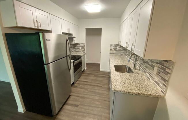 2 beds, 1 bath, 1,014 sqft, $2,135, Unit 102