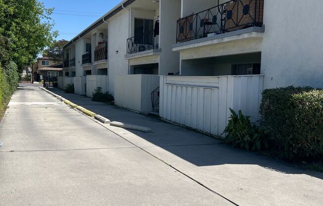 231 N. Alhambra Ave.