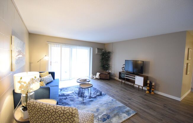 1 bed, 1 bath, 756 sqft, $1,124, Unit 520-309