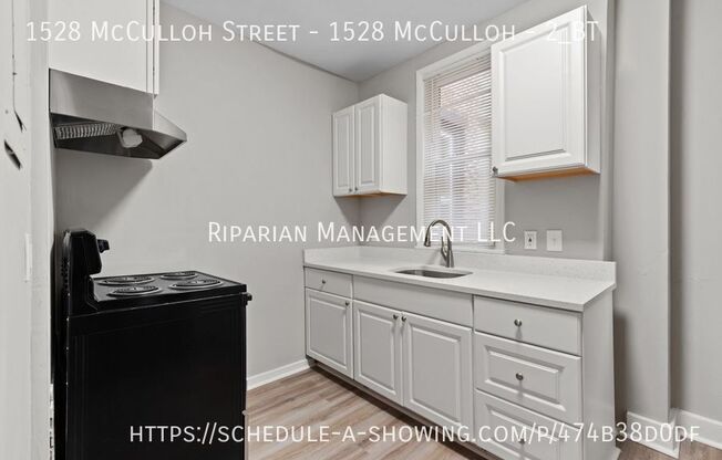 1528 MCCULLOH ST