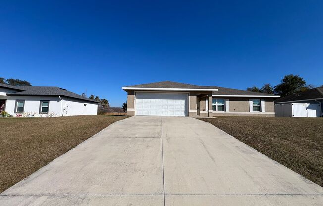 GORGEOUS 3 Bedroom, 2 Bathroom Home in Ocala!!