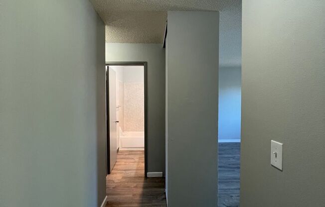 2 beds, 1 bath, 780 sqft, $1,450, Unit 603