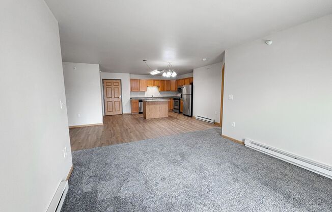 2 beds, 2 baths, 1,057 sqft, $1,165, Unit 2213-102