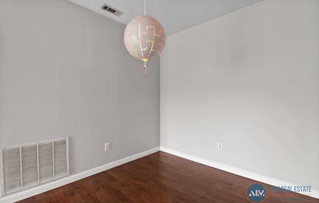 2 beds, 2 baths, $1,950, Unit UNIT 1517