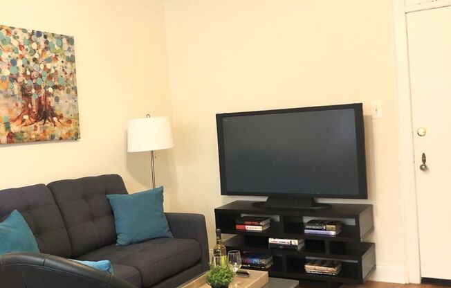 Ravenswood Vista Apartments