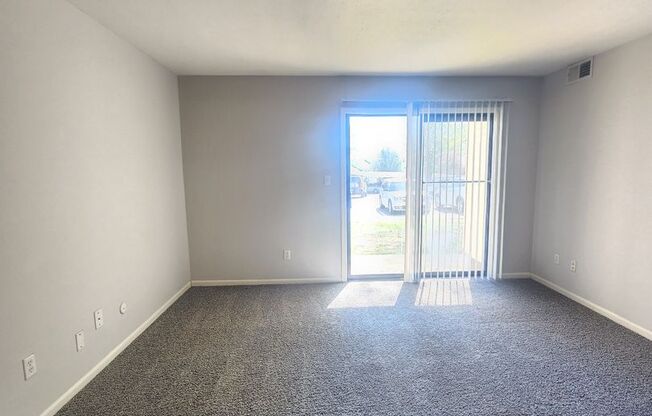 1 bed, 1 bath, 646 sqft, $795, Unit 370A