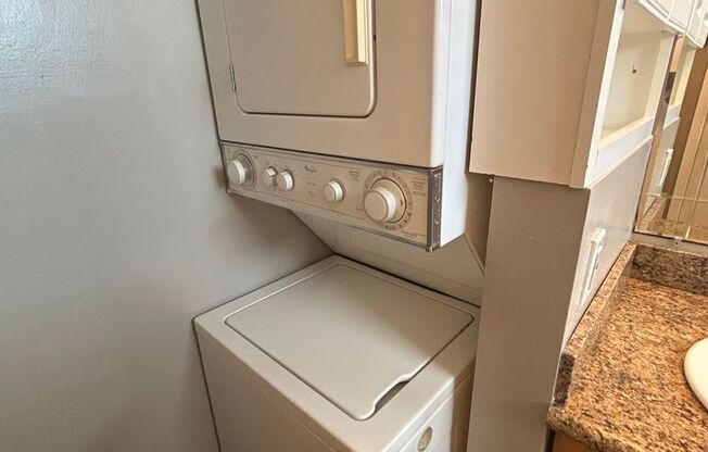 Studio, 1 bath, $2,000, Unit # 3705A