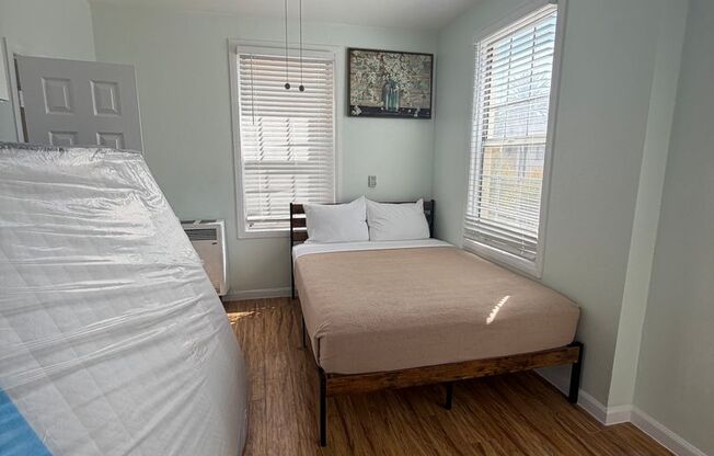 Studio, 1 bath, 220 sqft, $1,145.83, Unit 108