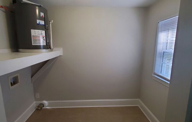 1 bed, 1 bath, $775