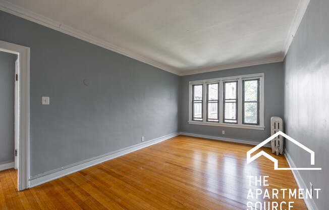 1321 W Estes Ave