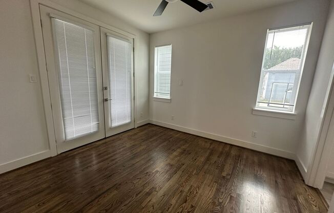 For Lease | 3 Bed, 3.5 Bath | 2,424 Sq Ft | Timber Heights Village |