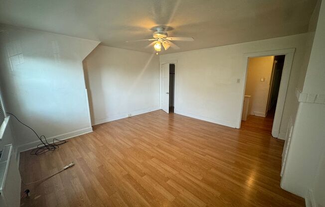 Updated Highland Park Townhome!