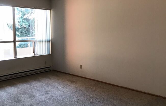 Valcrest Apartments
