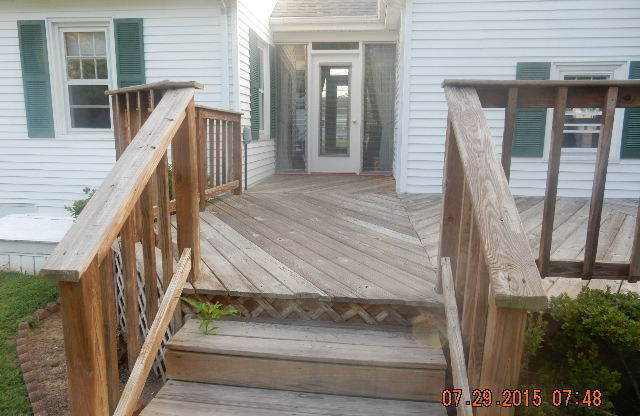 3 beds, 1 bath, $1,850