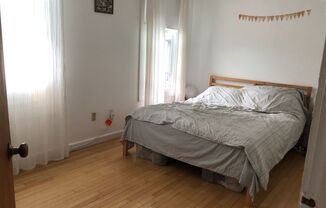 Beautiful East Rock Victorian 2BR ft. open kitchen - walk to Yale
