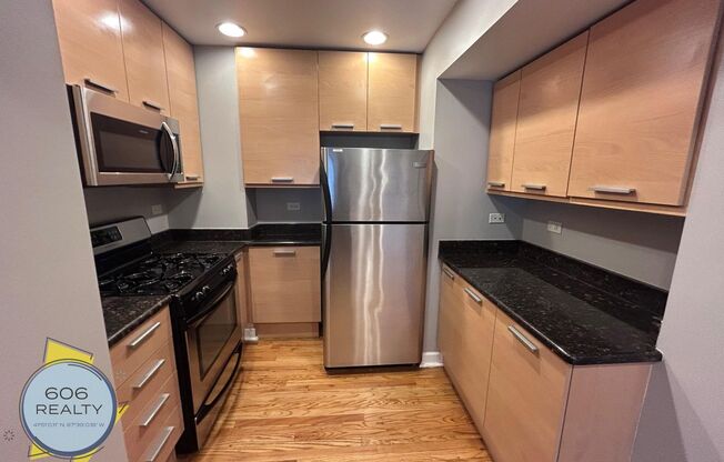 1 bed, 1 bath, $1,850, Unit 303