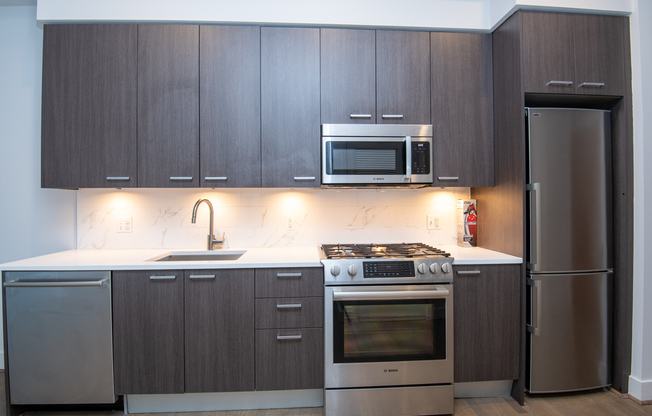 525 Water St SW Unit 111