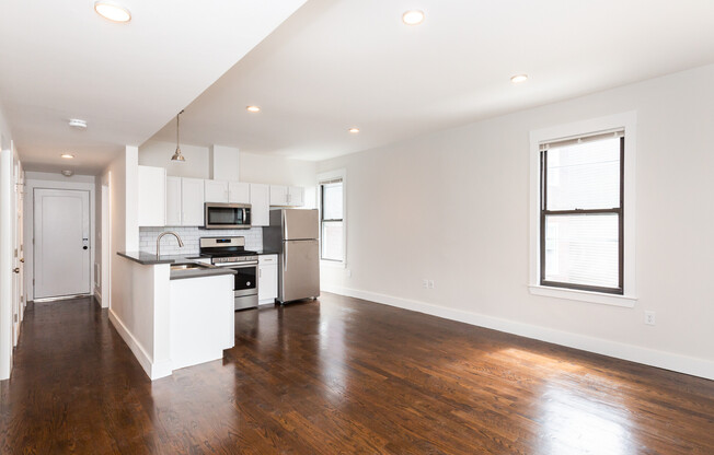 24 Clary St