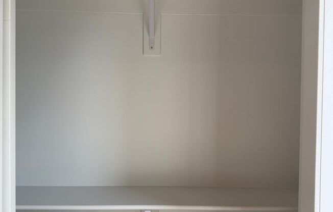 2 beds, 2 baths, 816 sqft, $4,295, Unit 405