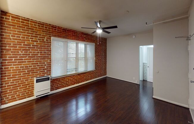 Studio, 1 bath, 480 sqft, $1,545, Unit 204