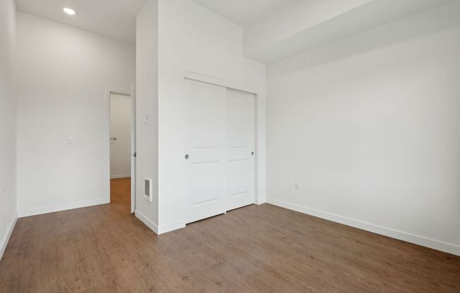 2 beds, 2 baths, 982 sqft, $1,849, Unit 64