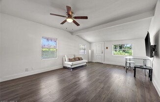 2716 WINONA DR