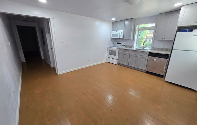 2011 Bain Drive ~ Murchison