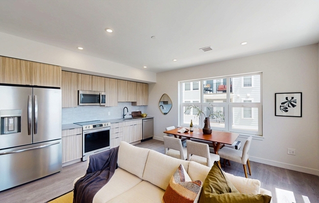 2 beds, 2 baths, 893 sqft, $3,330, Unit 309