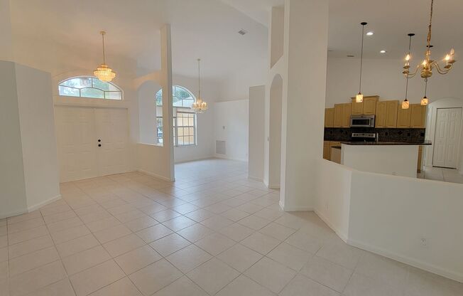 Beautiful Home in the Loxahatchee/ West Palm Beach area 3 Bed 2 Bath w/ Large Yard