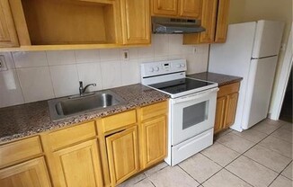 136 N 11 ST