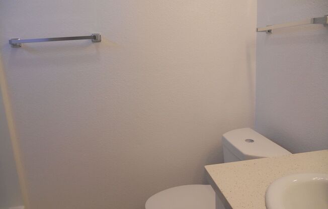 Studio, 1 bath, 515 sqft, $2,280, Unit 161-44