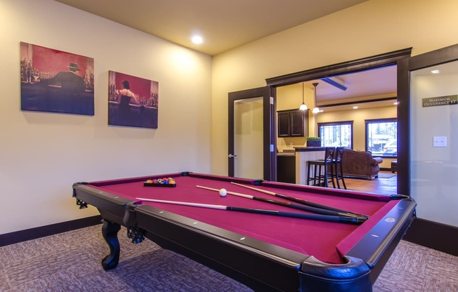 Welcome to 8Hundred West Apartments