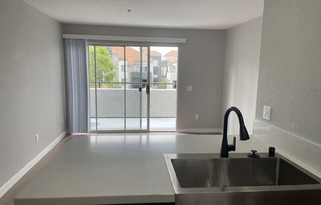 1 bed, 1 bath, 495 sqft, $2,730, Unit E-310