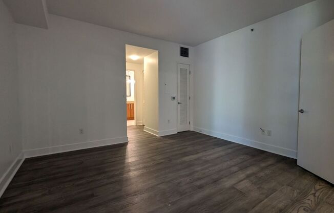 1 bed, 1 bath, $3,750