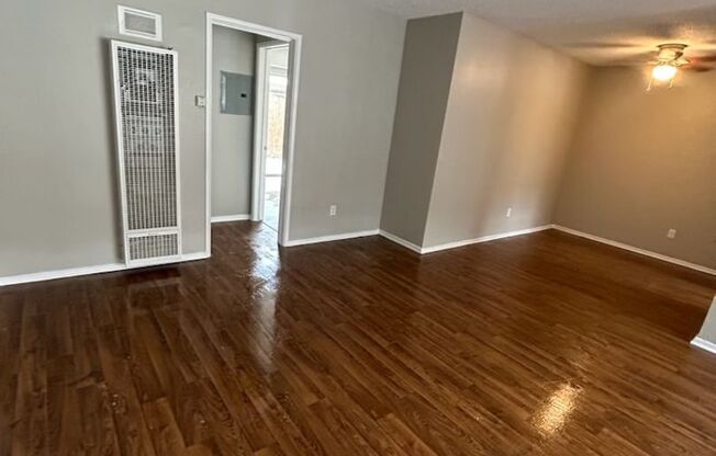 Cazador Court Apartments