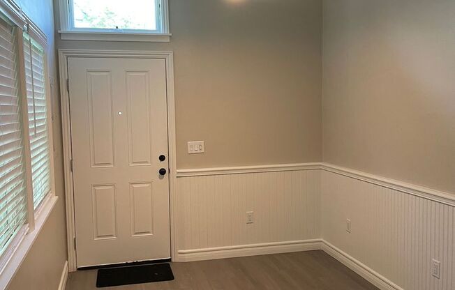 Studio, 1 bath, $1,950