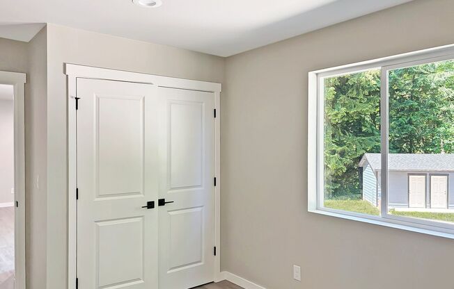 Beautiful New Construction Home with Privacy in Port Orchard