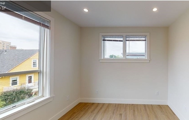 1246 BROADWAY
