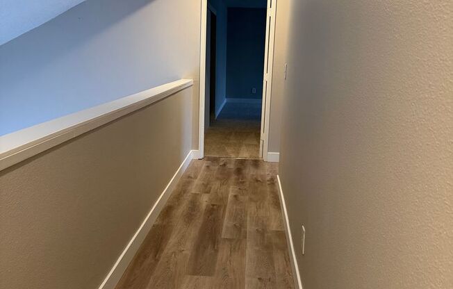 3 beds, 2.5 baths, 1,564 sqft, $2,350, Unit 04-101