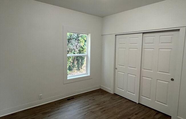 2 beds, 1 bath, $1,800