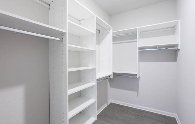 California-style walk-in closets