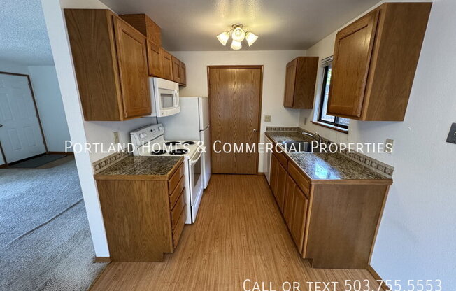 6651 E BURNSIDE