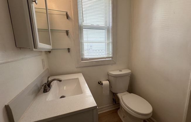 Studio, 1 bath, 600 sqft, $1,795, Unit 1 studio