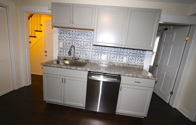 24 PLEASANT ST
