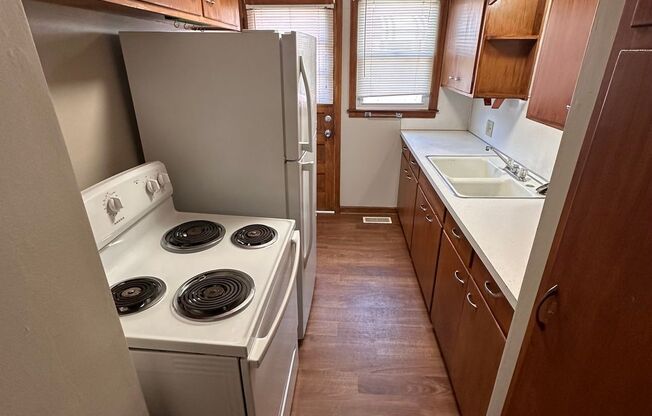 1 bed, 1 bath, $525, Unit 223