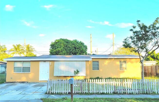 4410 NE 14th Terrace, Pompano Beach, FL 33064