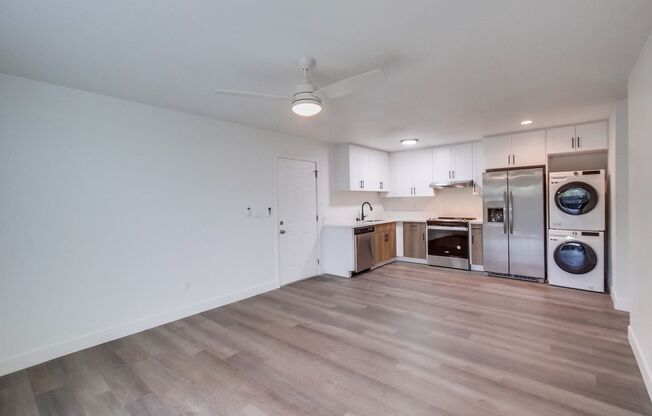 1 bed, 1 bath, 576 sqft, $2,495, Unit 6